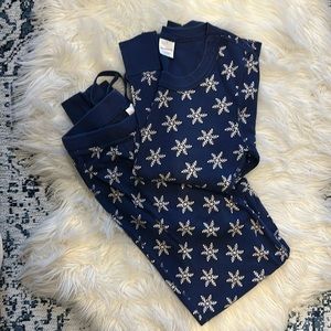 Women’s Hanna Andersson pajamas.